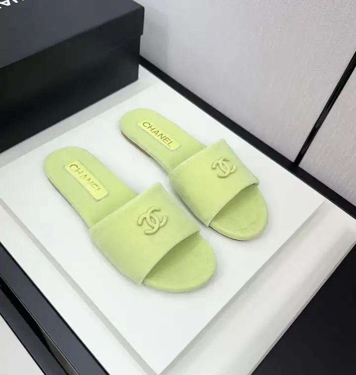 hype Chanel Slippers