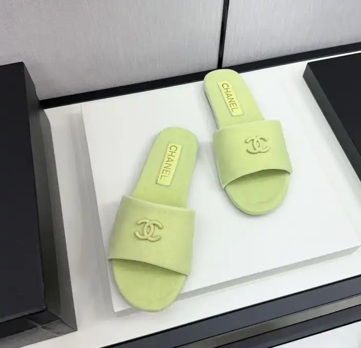 hype Chanel Slippers