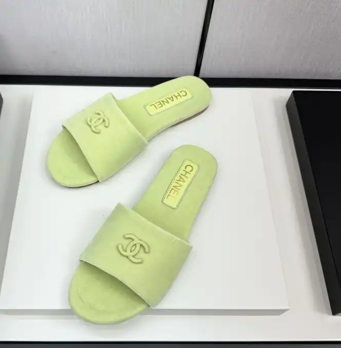 hype Chanel Slippers