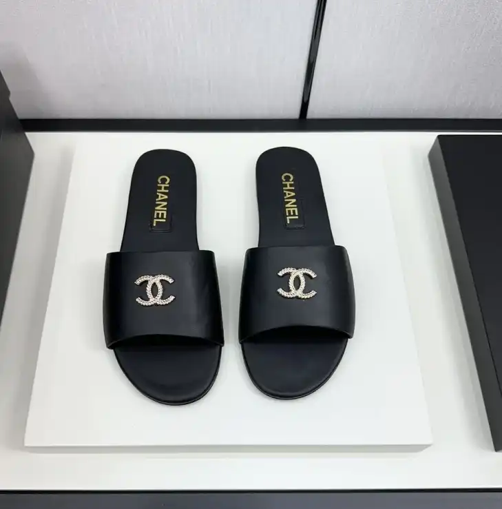 hype Chanel Slippers