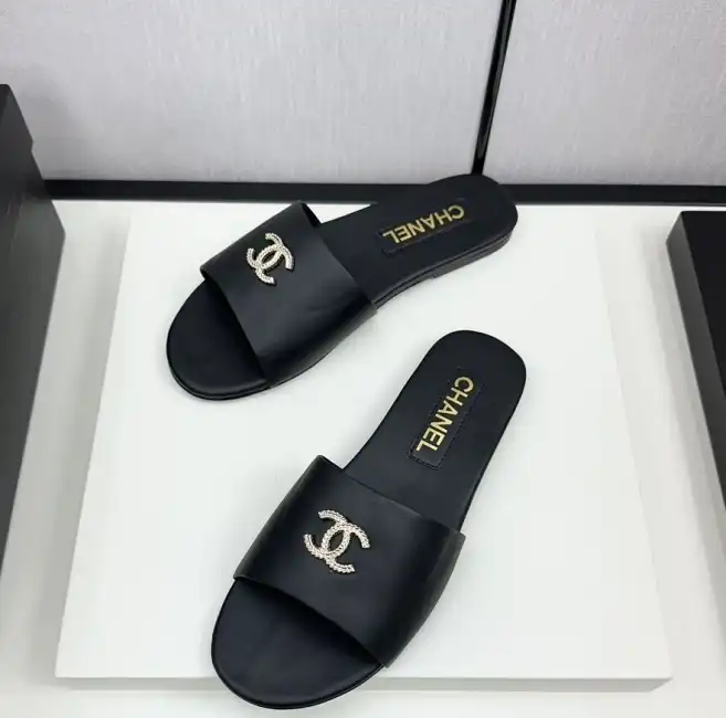 hype Chanel Slippers