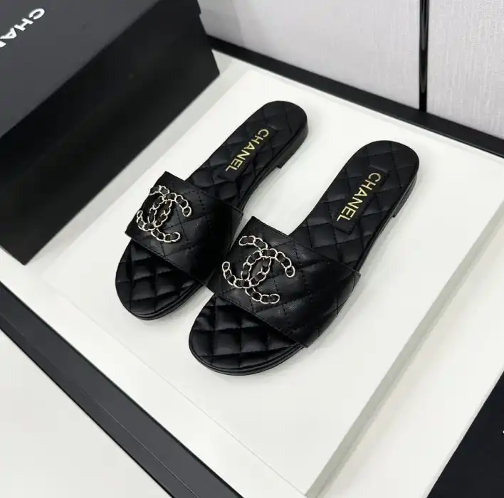 hype Chanel Slippers