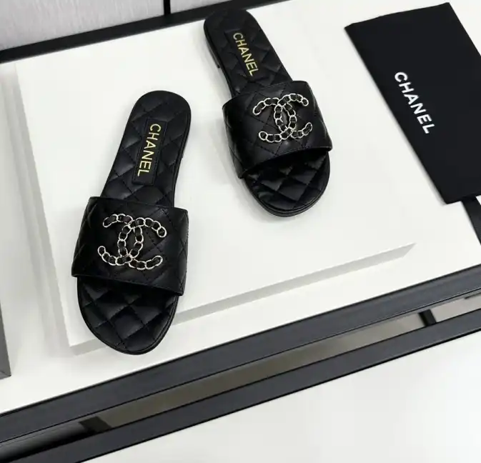 hype Chanel Slippers