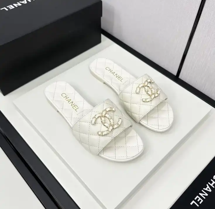 hype Chanel Slippers