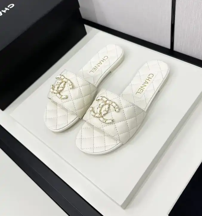 hype Chanel Slippers