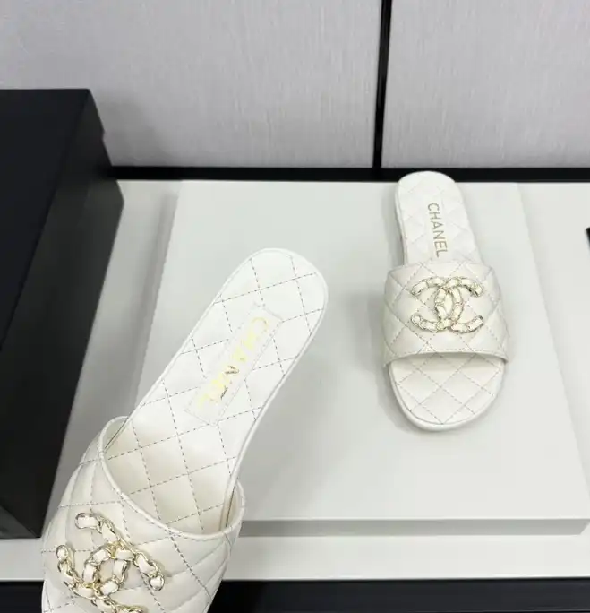 hype Chanel Slippers