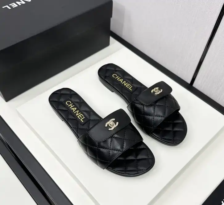 hype Chanel Slippers