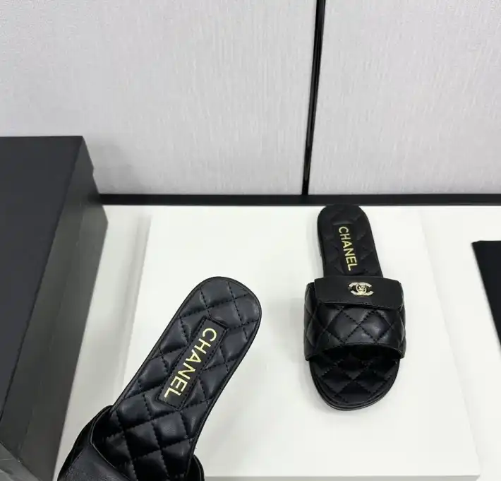 hype Chanel Slippers