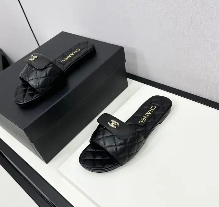 hype Chanel Slippers