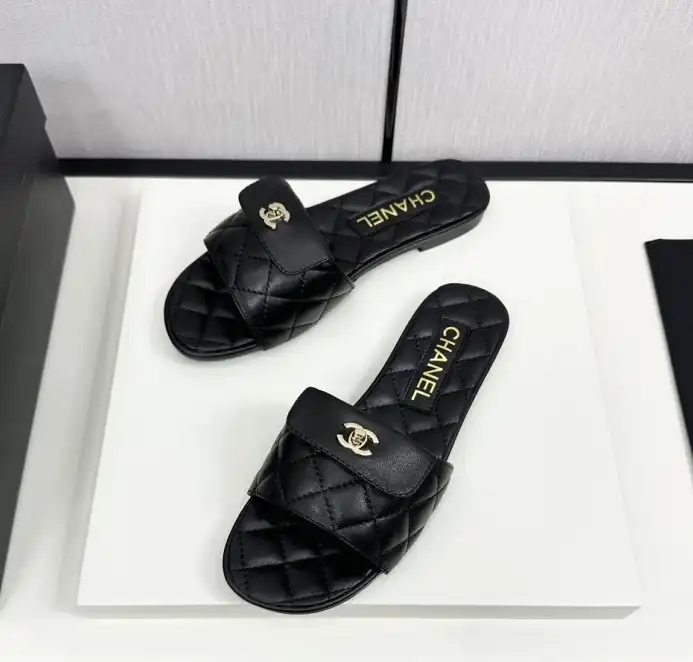 hype Chanel Slippers