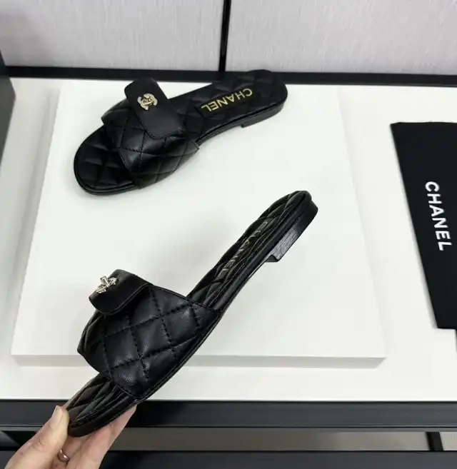 hype Chanel Slippers