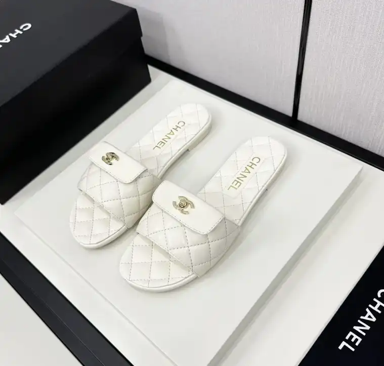 hype Chanel Slippers