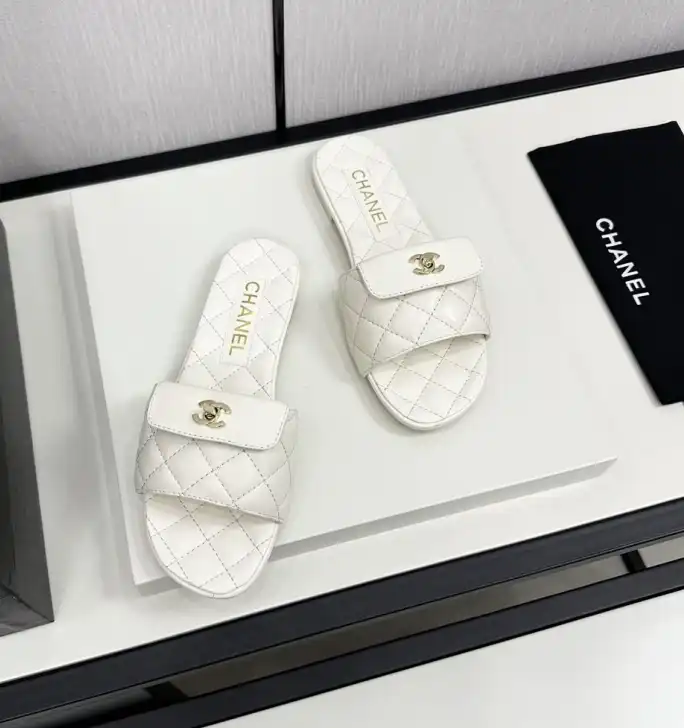 hype Chanel Slippers