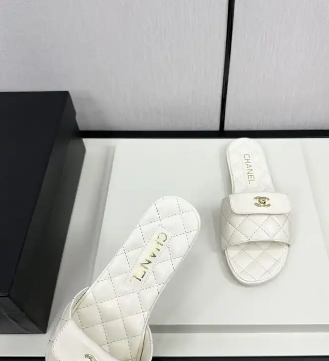 hype Chanel Slippers