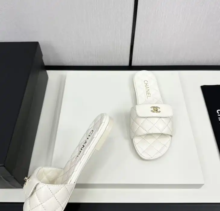 hype Chanel Slippers