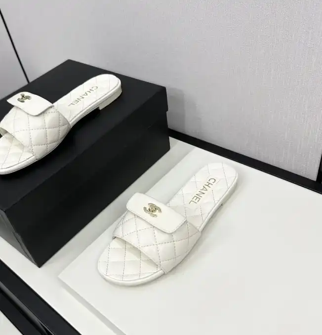 hype Chanel Slippers