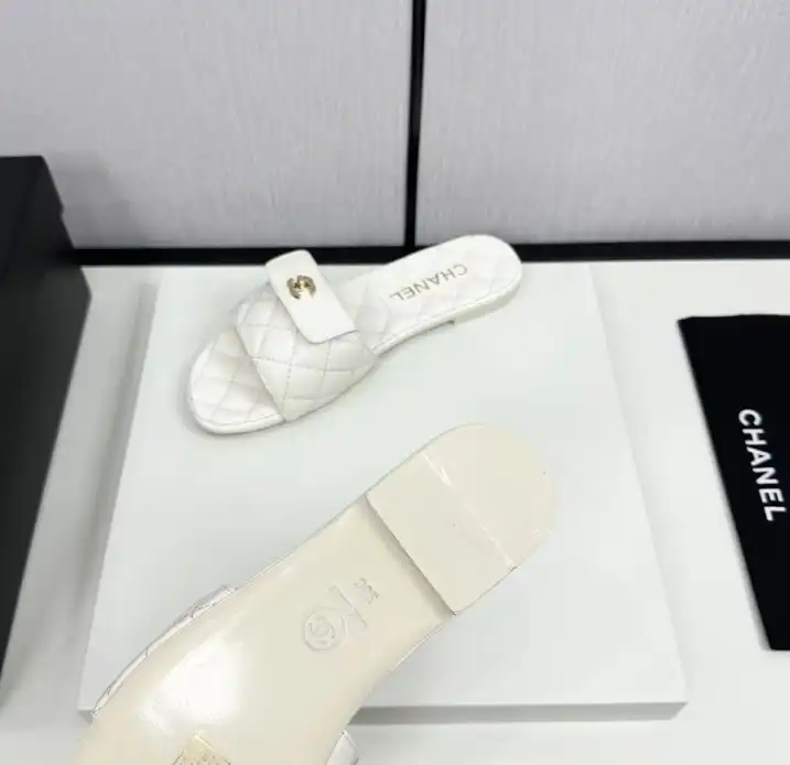 hype Chanel Slippers