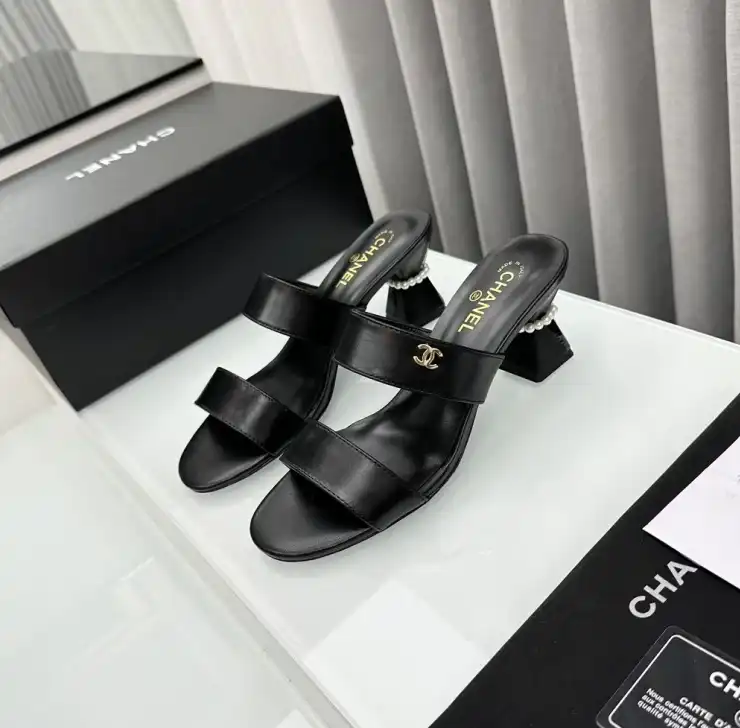 hype Chanel Slippers