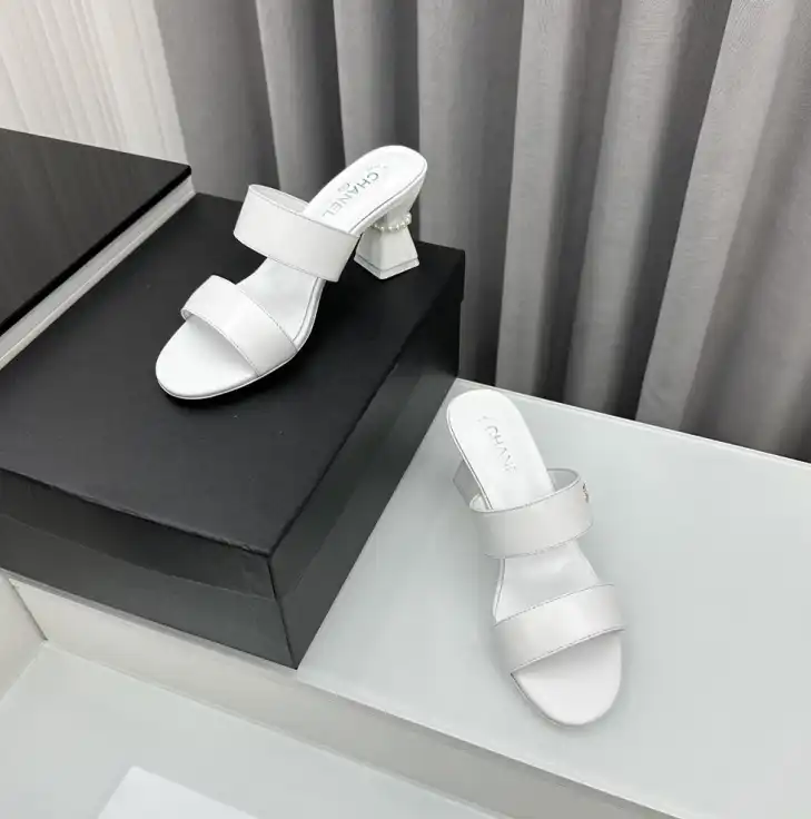 hype Chanel Slippers