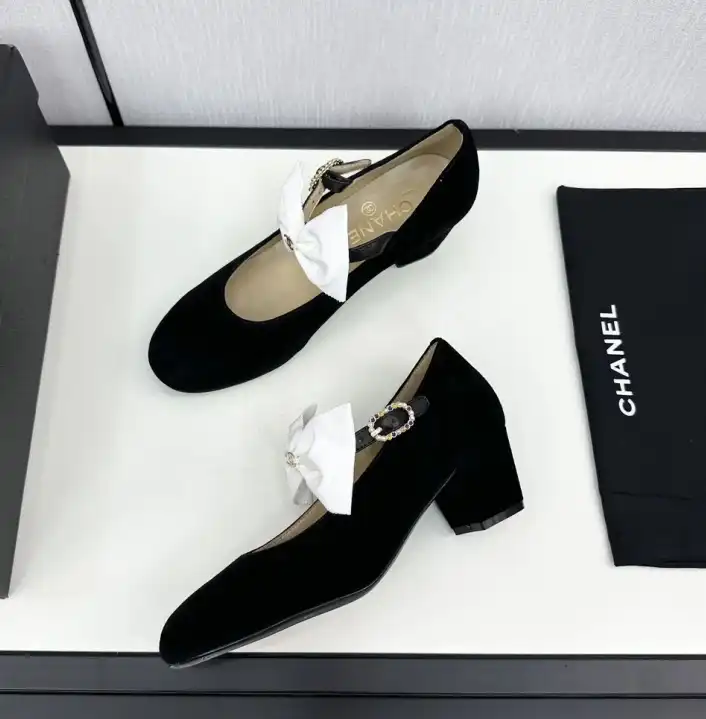 hype Chanel High Heels