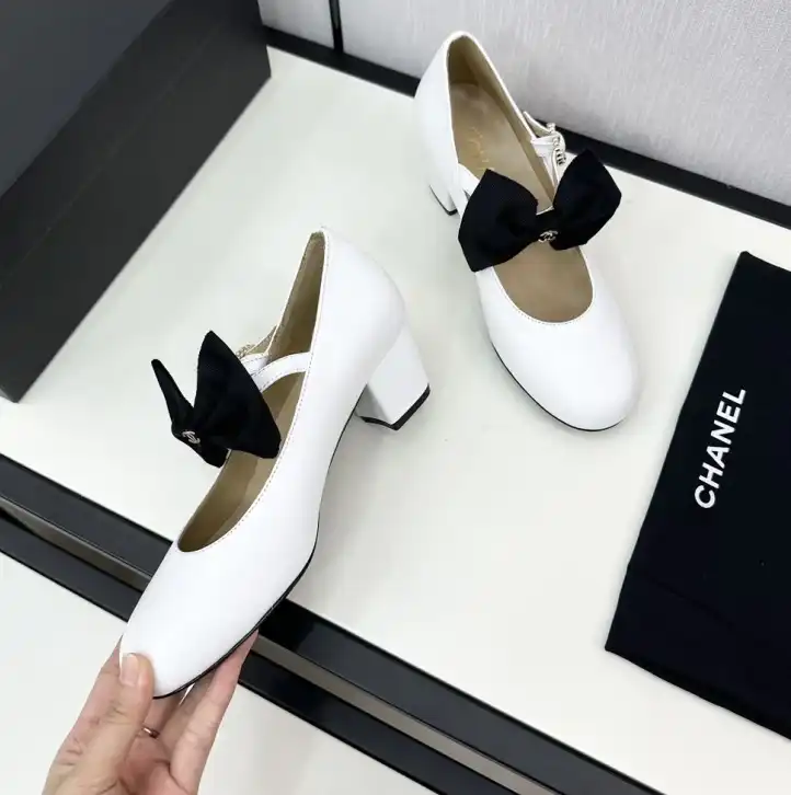 hype Chanel High Heels