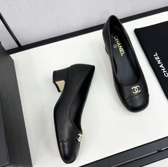 hype Chanel High Heels