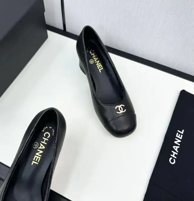 hype Chanel High Heels