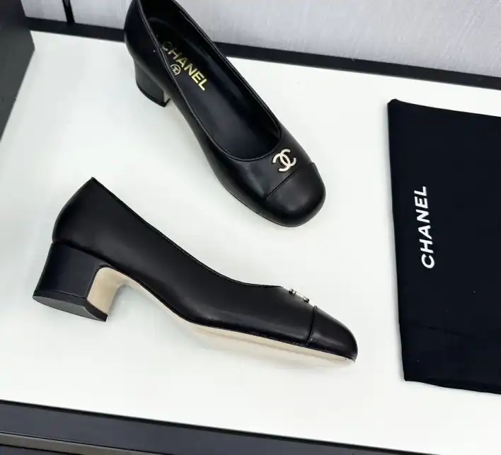 hype Chanel High Heels