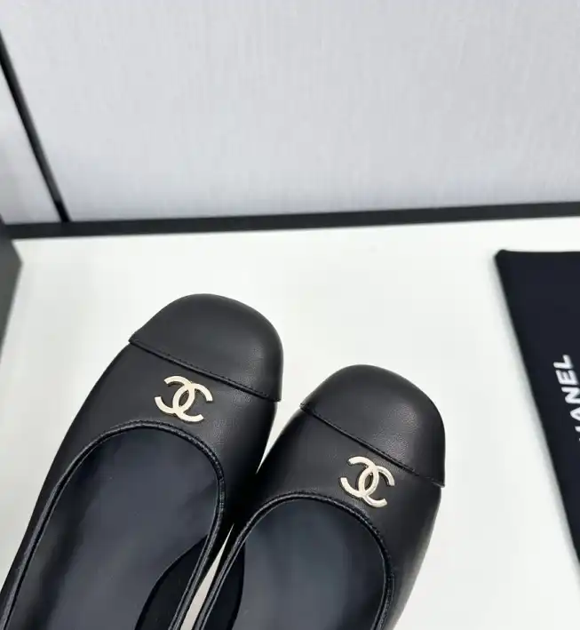 hype Chanel High Heels