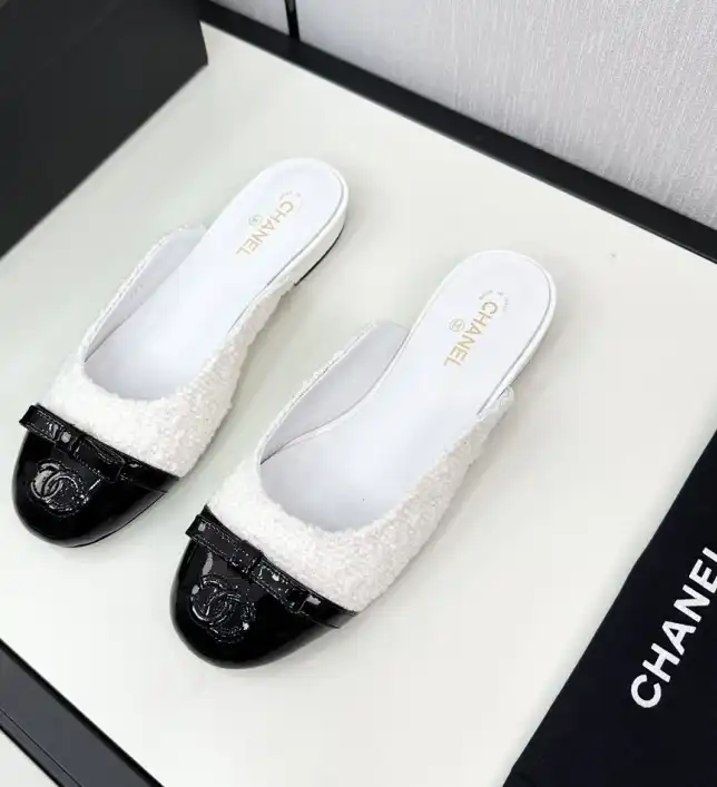 hype Chanel Slippers