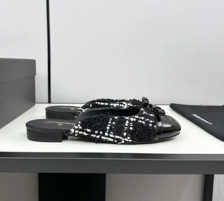 hype Chanel Slippers