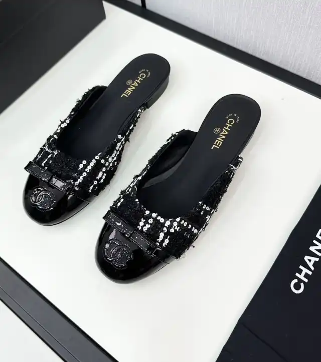 hype Chanel Slippers