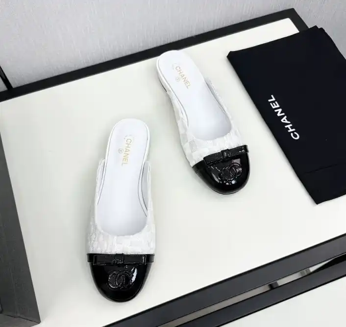 hype Chanel Slippers