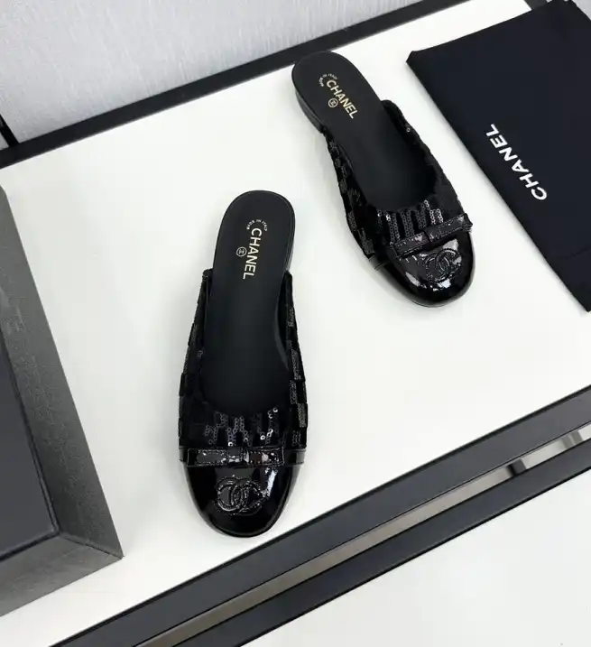 hype Chanel Slippers