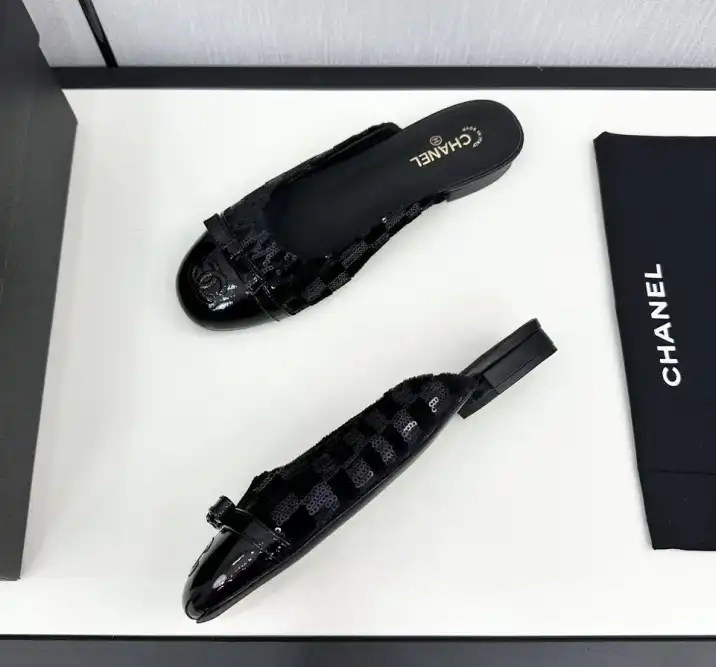 hype Chanel Slippers