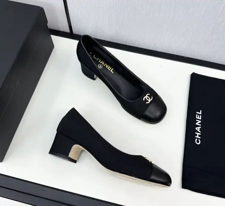 hype Chanel High Heels