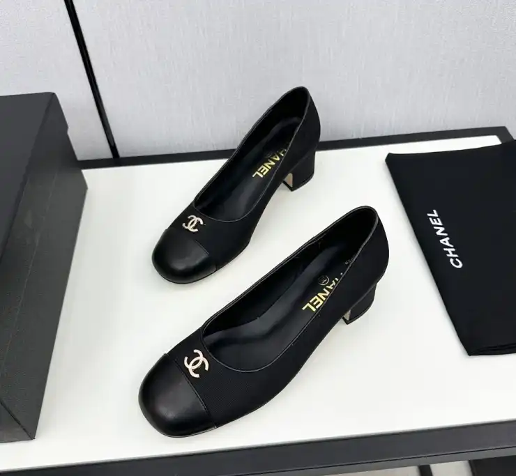 hype Chanel High Heels