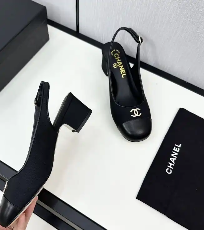 hype Chanel High Heels