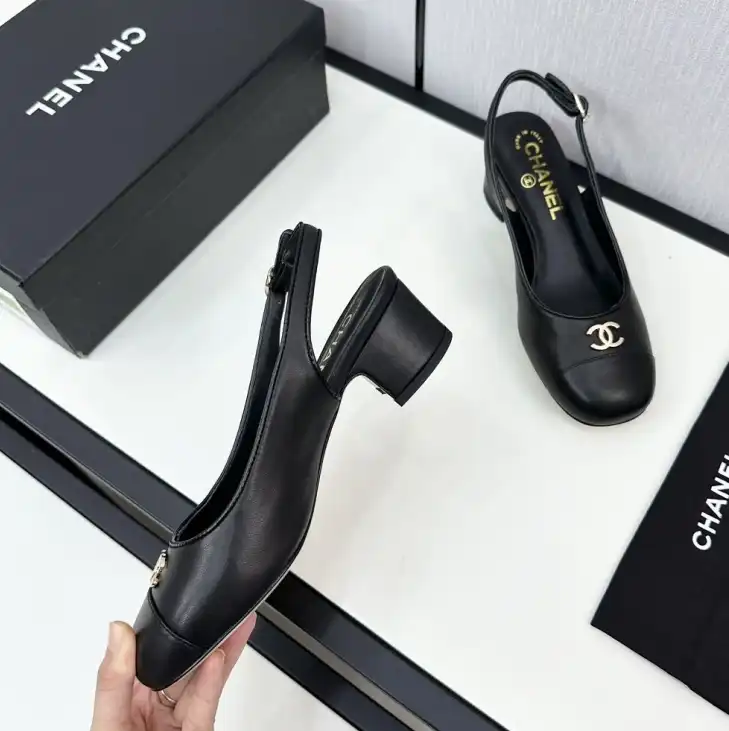 hype Chanel High Heels