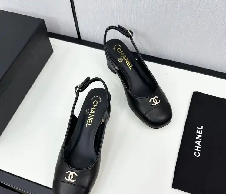 hype Chanel High Heels