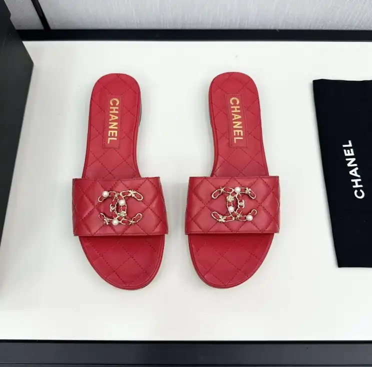 hype Chanel Slippers