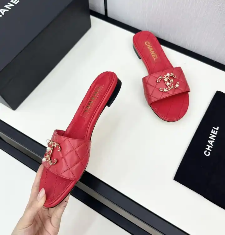 hype Chanel Slippers