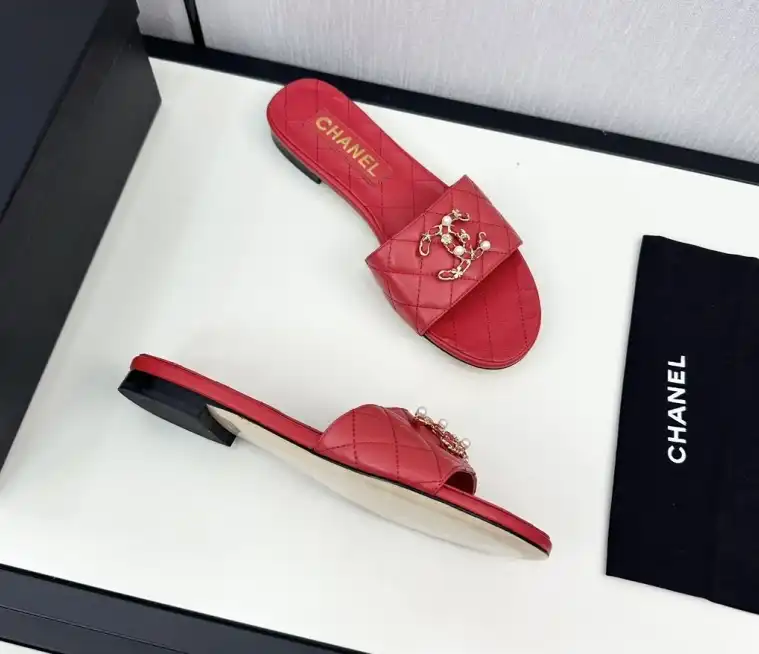 hype Chanel Slippers