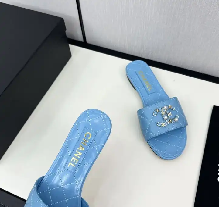 hype Chanel Slippers