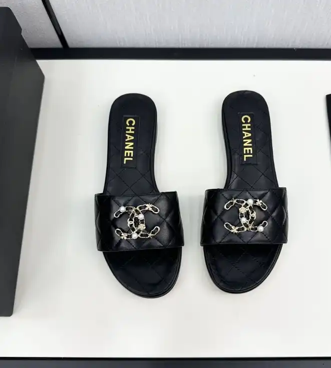 hype Chanel Slippers