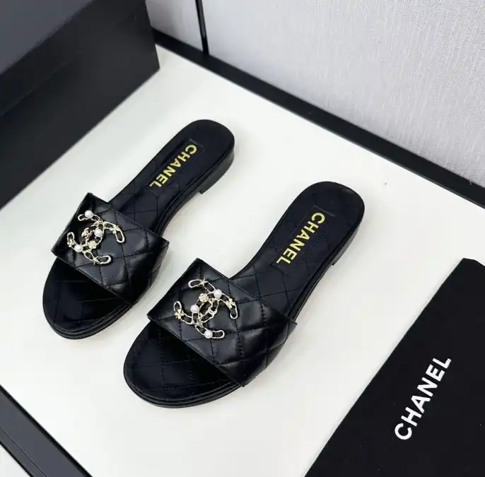 hype Chanel Slippers