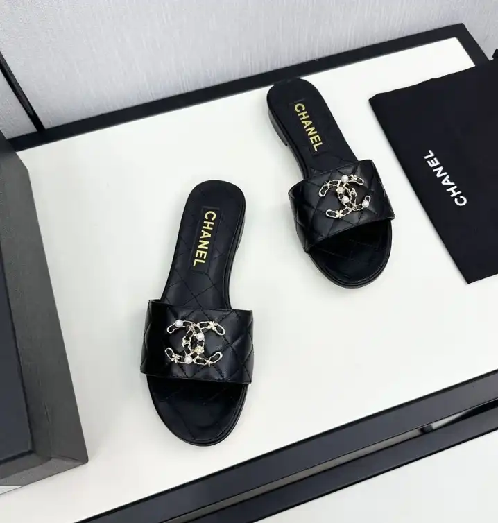 hype Chanel Slippers