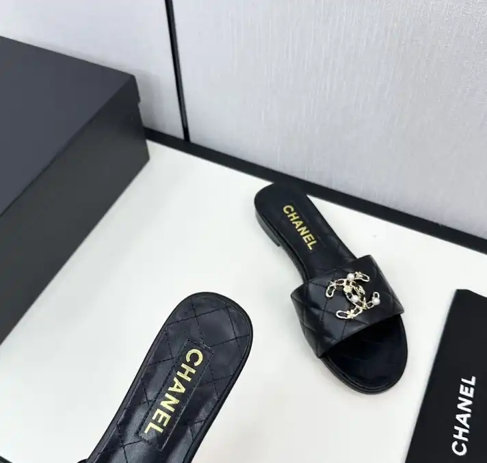 hype Chanel Slippers