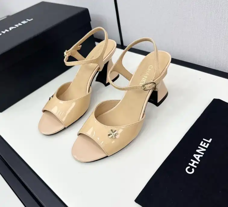 hype Chanel High Heels