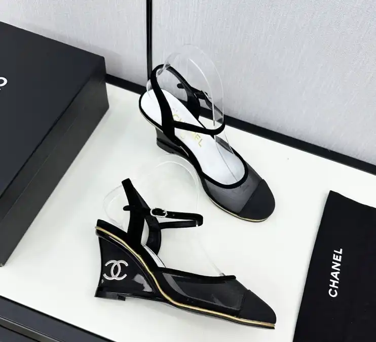 hype Chanel High Heels